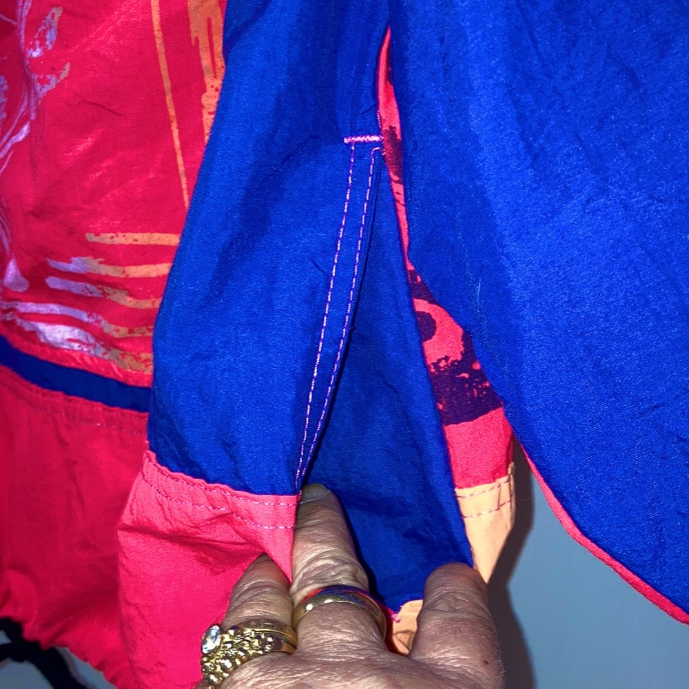 Gotcha Colorful Pullover Top Size M - image 3